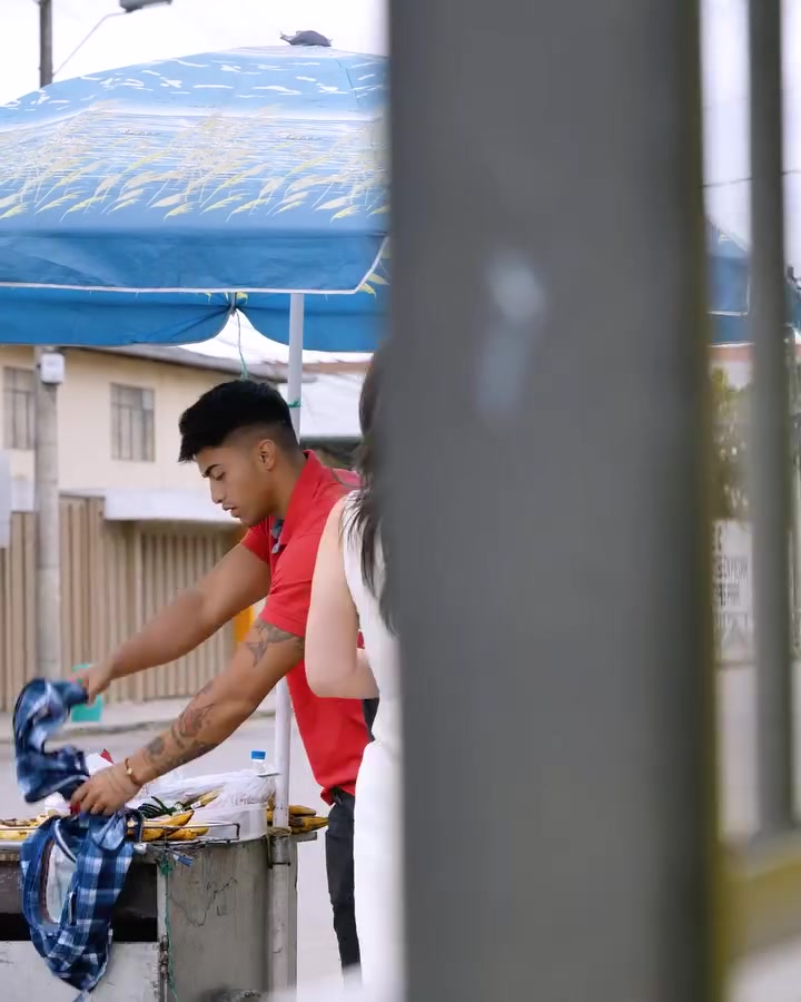 [COMPLETO] 0643H1030 S0083 Millonario puso a prueba a su novia antes de casarse Estefany