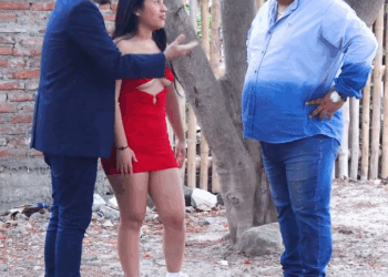 [COMPLETO] 0638H1114 S0088 Millonario puso a prueba a chica interesaada y esto pasò Vicky Salazar