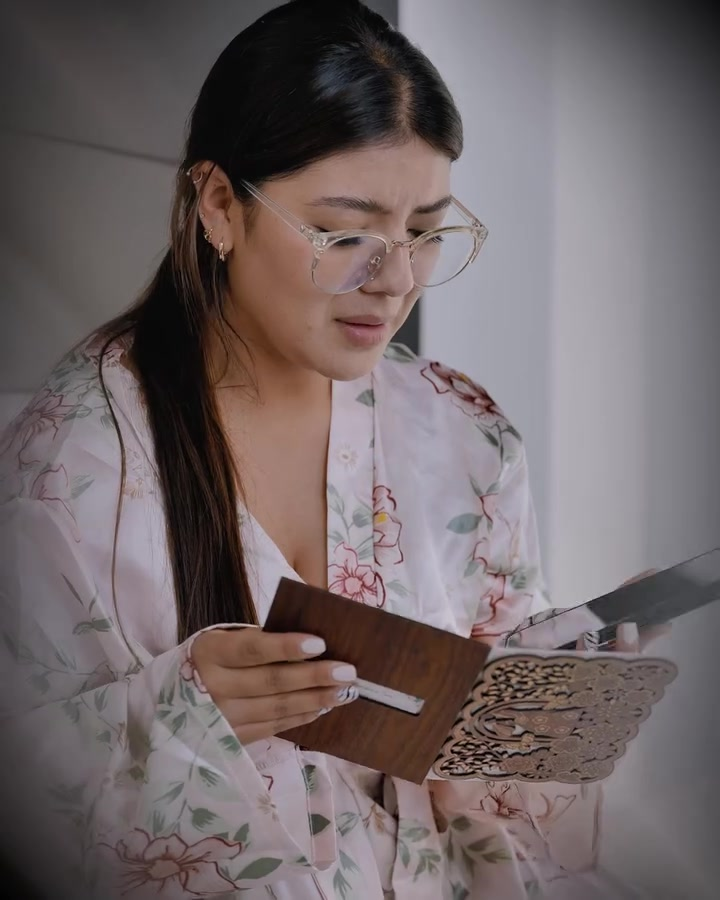 [COMPLETO] 0673H1030 S0083 Encontró a su Papá casándose con otra mujer Estefany