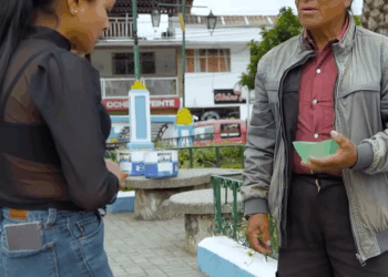 [COMPLETO] 0687H1030 S0083 Obligaba a su padre a trabajar y a pedir dinero Estefany