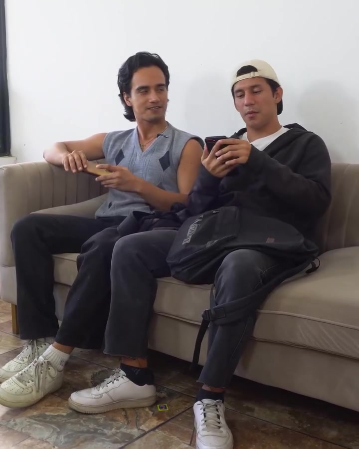 [COMPLETO] 0658H1114 S0088 Nunca lleves a tu mejor amigo a casa Vicky Salazar