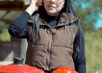 [COMPLETO] 0697H1030 S0083 Nunca aparentes ser algo que no eres Estefany