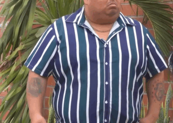 [COMPLETO] 0666H1114 S0088 Mi vecino me confunde con otra chica #reflexion #reelsviralシ #mexico #viralvideoシ Vicky Salazar