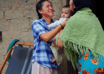 [COMPLETO] 0069H1030 Su propia madre permitió que su pareja embαrαce a su hija