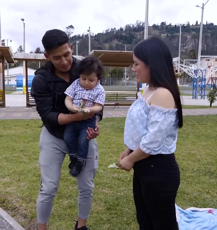 [COMPLETO] 0731H1030 S0083 Novio intenta huir de su propia boda Estefany