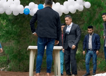 [COMPLETO] 0732H1030 S0083 N!ñ0 impide que su padre se case con otra mujer Estefany