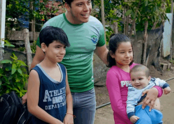 [COMPLETO] 0070H1030 Botó a su esposo y a sus hijos de esta manera, sin pensar en este final