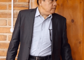 [COMPLETO] 0744H1030 S0083 Se embarazó pero los planes de su padre eran otros y ella tomo esta decisión Estefany