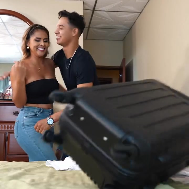 [COMPLETO] 0074H1114 S0085 Una relación sentimental entre primos no puede terminar bien Daniela Isabel