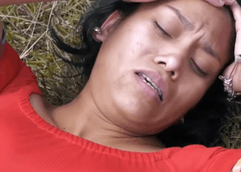 [COMPLETO] 0768H1030 S0083 Abus0 de esta señorita cuando estaba lavando la ropa en el rio pero lo pago muy caro Estefany