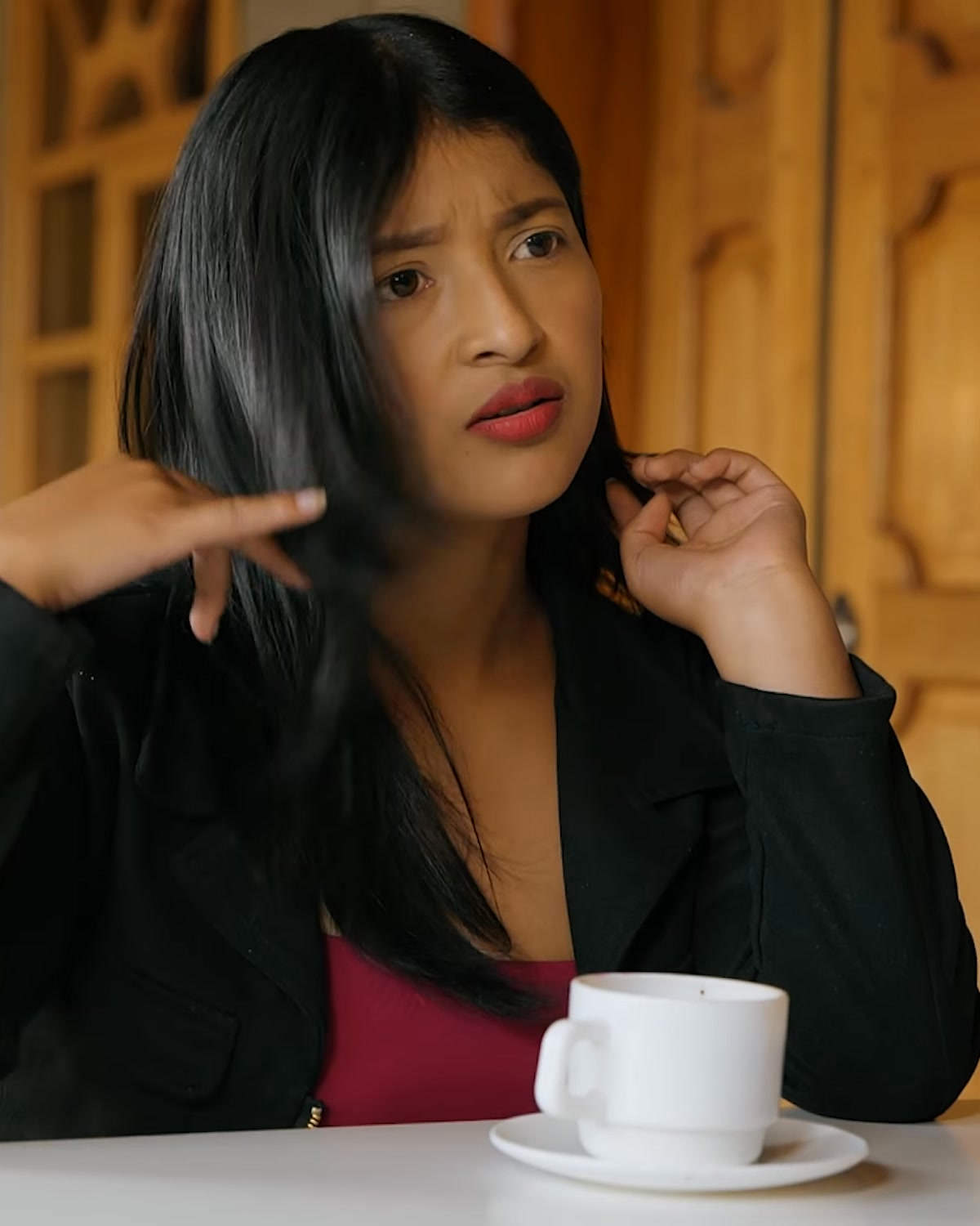 [COMPLETO] 0769H1030 S0083 Pensó que su marido le traicionaba hasta que descubrió quien era realmente