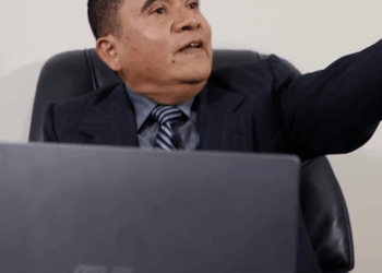 [COMPLETO] 0770H1030 S0083 Escondía a su hija debajo de la cama para alejarla de su padre mira lo que pasó después Estefany