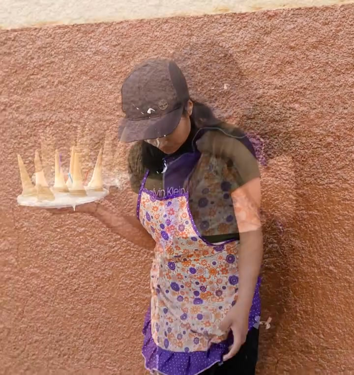 [COMPLETO] 0787H1030 S0083 Sus compañeras la humillaban por vender espumillas sin imaginar que se convertiría en esta persona