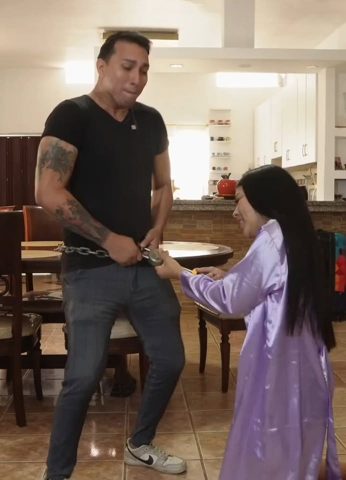 [COMPLETO] 0769H1114 S0089 Mujer se lo encadena y su vecina hace esto La Mosquera Reflexiones