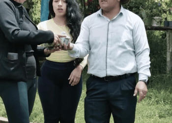 [COMPLETO] 0382H1030 S0083 Señorita se escondió bajo la tierra para no casarse con un señor mayor Estefany