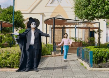 [COMPLETO] 0383H1030 S0083 Niña pasó por un portal y terminó embarazada sin querer Estefany