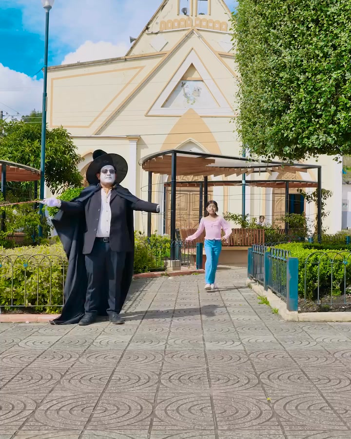 [COMPLETO] 0383H1030 S0083 Niña pasó por un portal y terminó embarazada sin querer Estefany