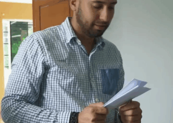 [COMPLETO] 0081H1114 S0087 Taxista ayudó a una humilde mujer, horas más tarde paso esto La VIDA SIGUE