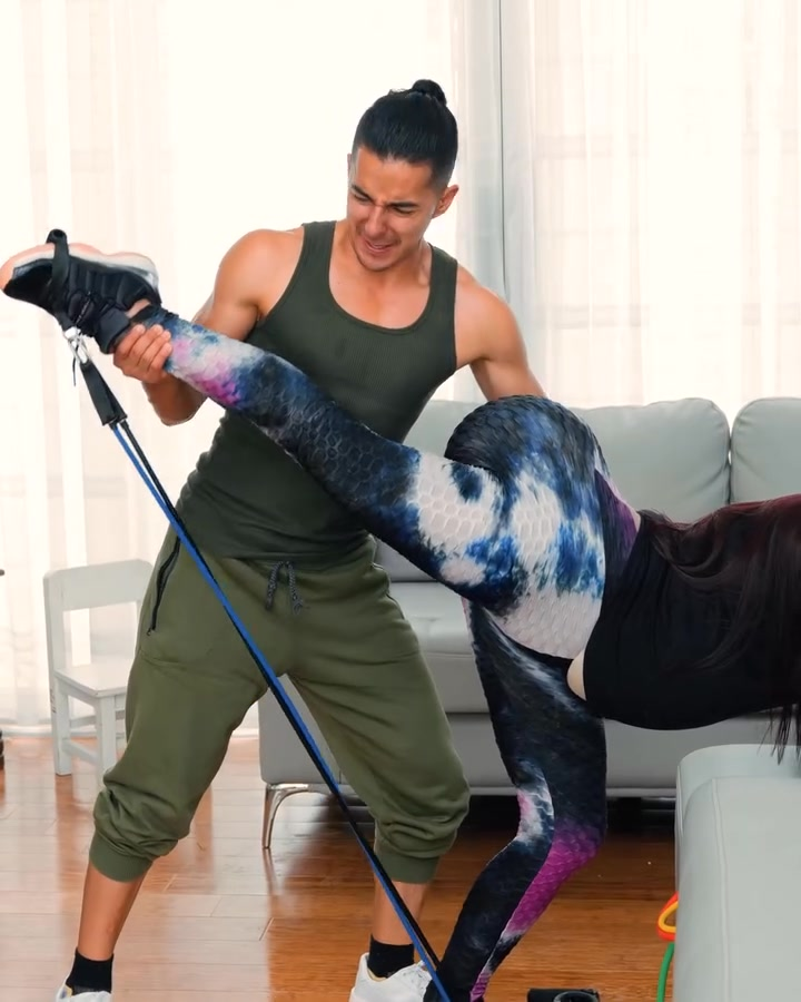 [COMPLETO] 0489H1030 S0083 Mujer quería bajar de peso de esta manera y mira lo que pasó Estefany