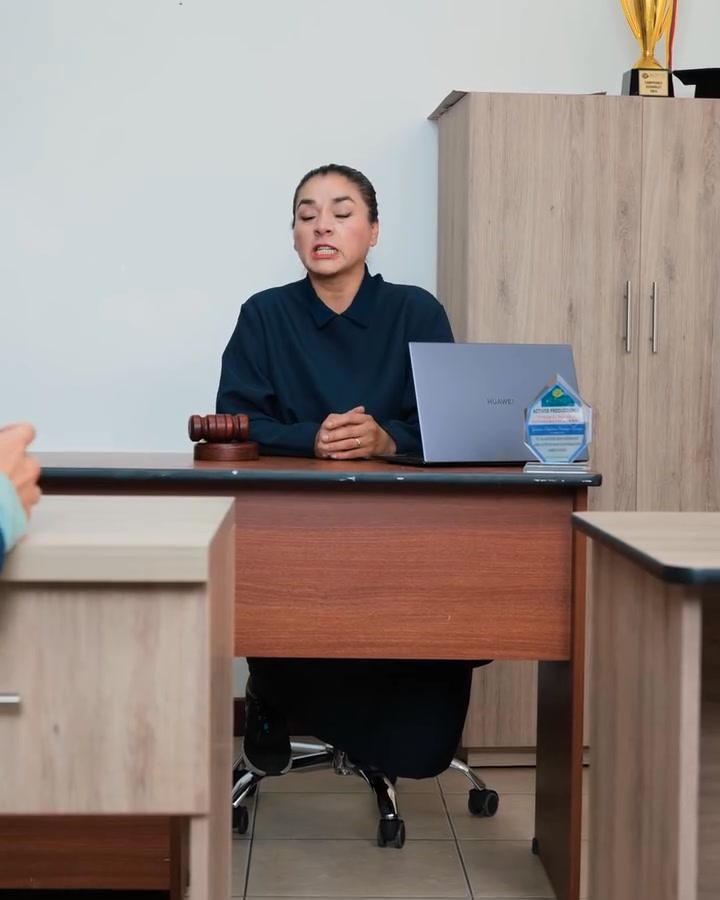 [COMPLETO] 0498H1030 S0083 Mujer se tatuó el nombre de su esposo para revelar la verdad, pero terminó de esta manera Estefany