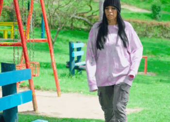 [COMPLETO] 0109H1126 S0094 Llevé a una indgente a mi casa y me enseñó el verdadero valor de la familia