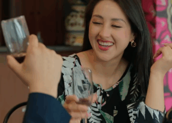 [COMPLETO] 0119H1126 S0094 Le pidió a esta mesera que se haga pasar por su novia para no decepcionar a su madre y así tuvieron