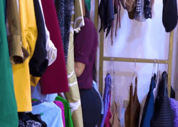 [COMPLETO] 0168H1126 S0095 Vendedores se metieron con la persona equivocada Yomi