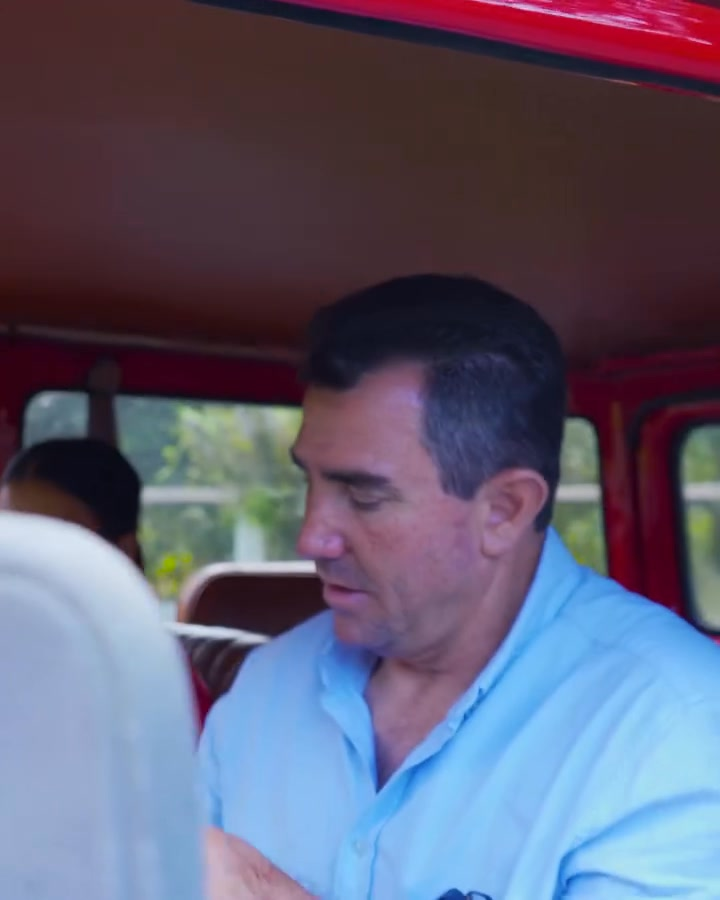 [COMPLETO] 0186H1126 S0095 Desprecia el carro que le regaló su padre sin saber su verdadero valor Yomi