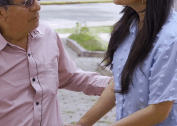 [COMPLETO] 0212H1126 S0095 Nunca le faltes el respeto a un anciano bien entrenado o te puede pasar esto Yomi