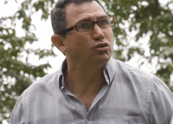 [COMPLETO] 0218H1126 S0095 Monja se roba un maletín para ayudar a un desconocido Yomi