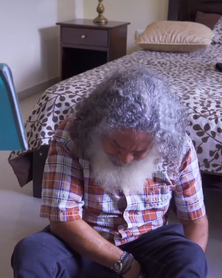 [COMPLETO] 0219H1126 S0095 Señorita le pidió el baño y este abogado creyó que era su día de suerte Yomi