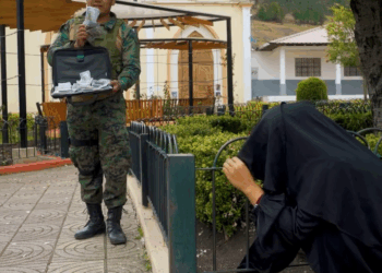 [COMPLETO] 0258H1126 S0096 Esposa hizo pag4r a este Militar por todo lo que hizo Vanne