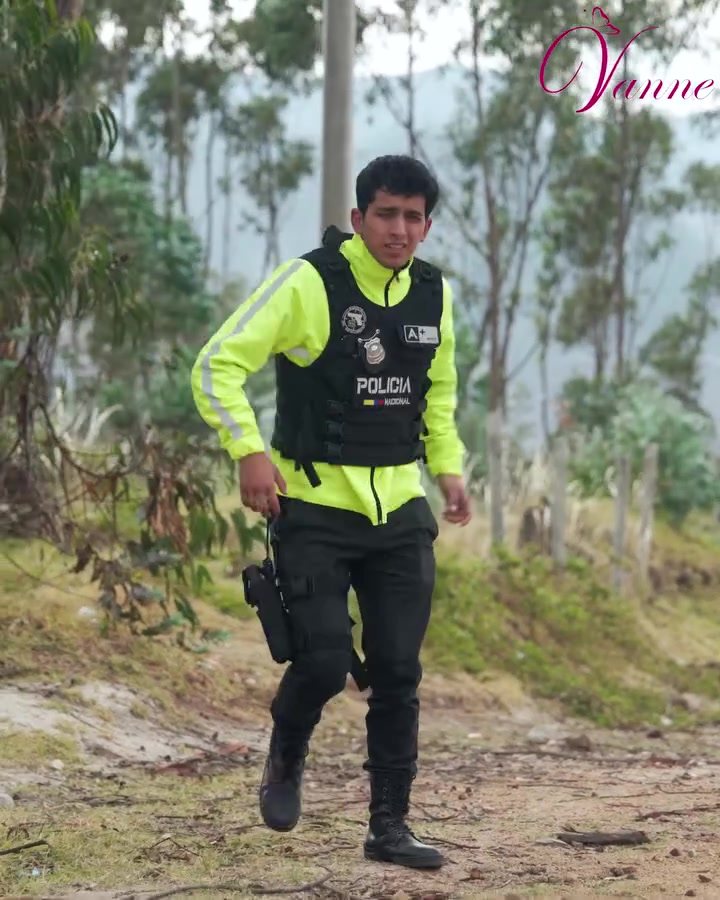 [COMPLETO] 0264H1126 S0096 Fantasm4 guió a policía para que salv4ra a esta señorita Vanne