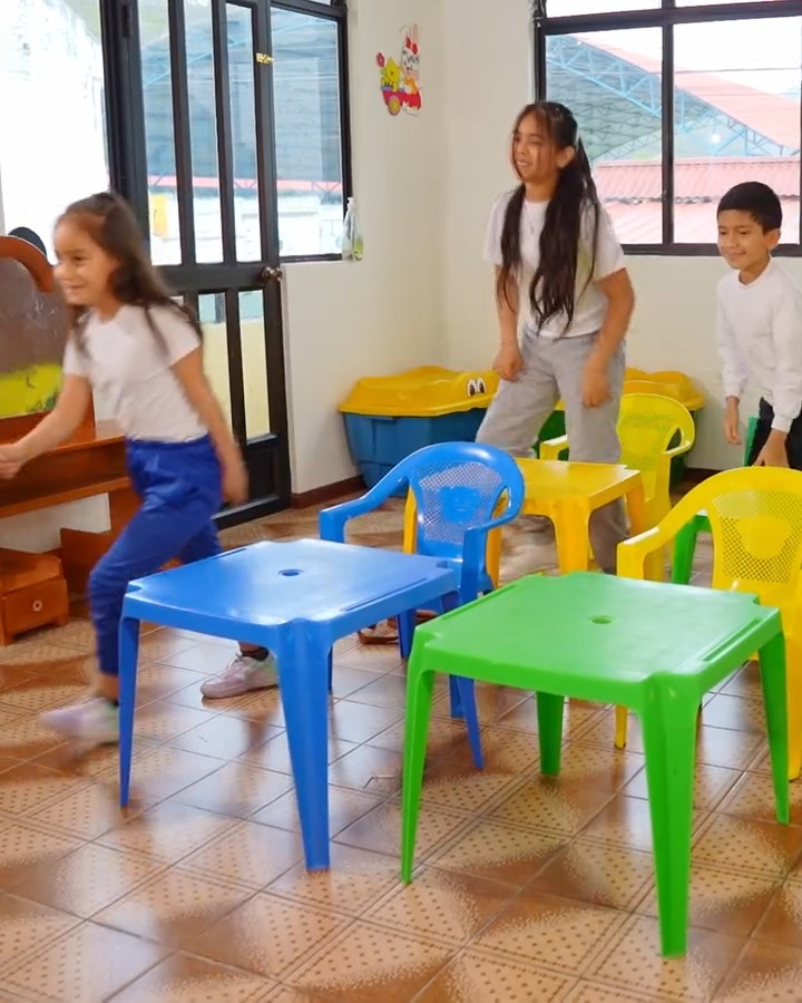 [COMPLETO] 0072H1126 S0094 El gesto solidario de este niño cambió la vida de su amiga Sofía